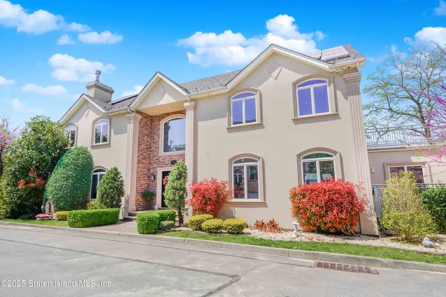 30 Aviva Court, Staten Island, NY 10307 - Image #3