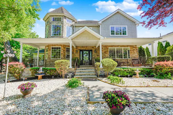 66 Normalee Road, Staten Island, NY 10305