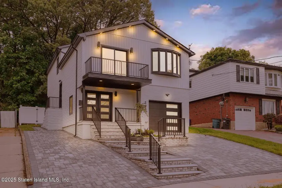 398 Little Clove Road, Staten Island, NY 10301 - Image #2