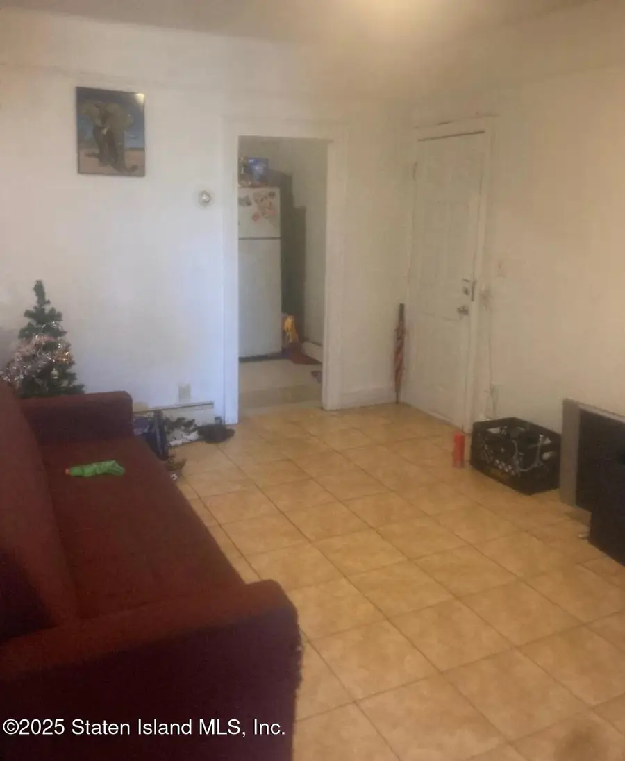 112-09 Francis Lewis Boulevard, Queens, NY 11429 - Image #2