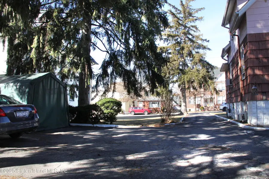 156 Van Cortlandt Avenue, Staten Island, NY 10301 - Image #3