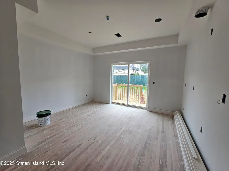 329 Pulaski Avenue, Staten Island, NY 10303 - Image #3