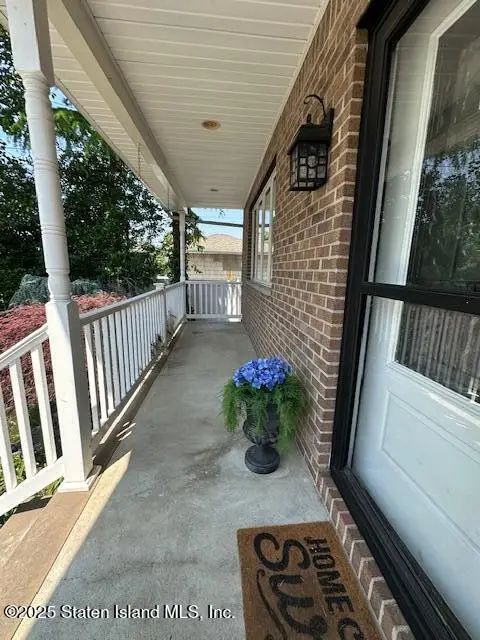 11 Satterlee Street, Staten Island, NY 10307 - Image #3