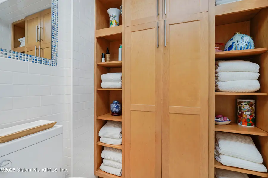 1100 Clove Road #6d, Staten Island, NY 10301 - Image #3