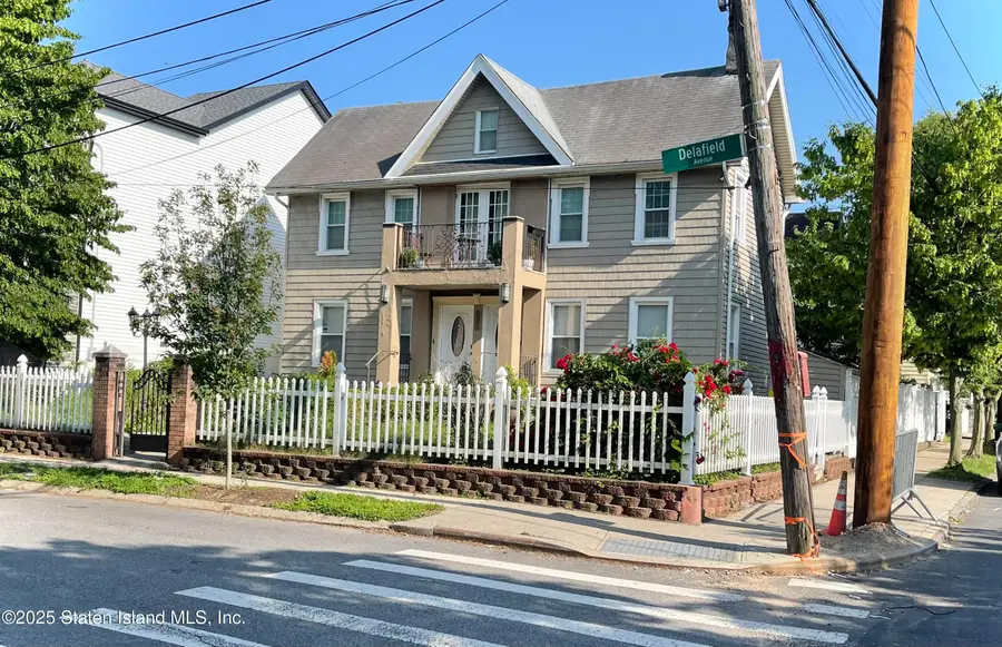 886 Delafield Avenue, Staten Island, NY 10310 - Image #3