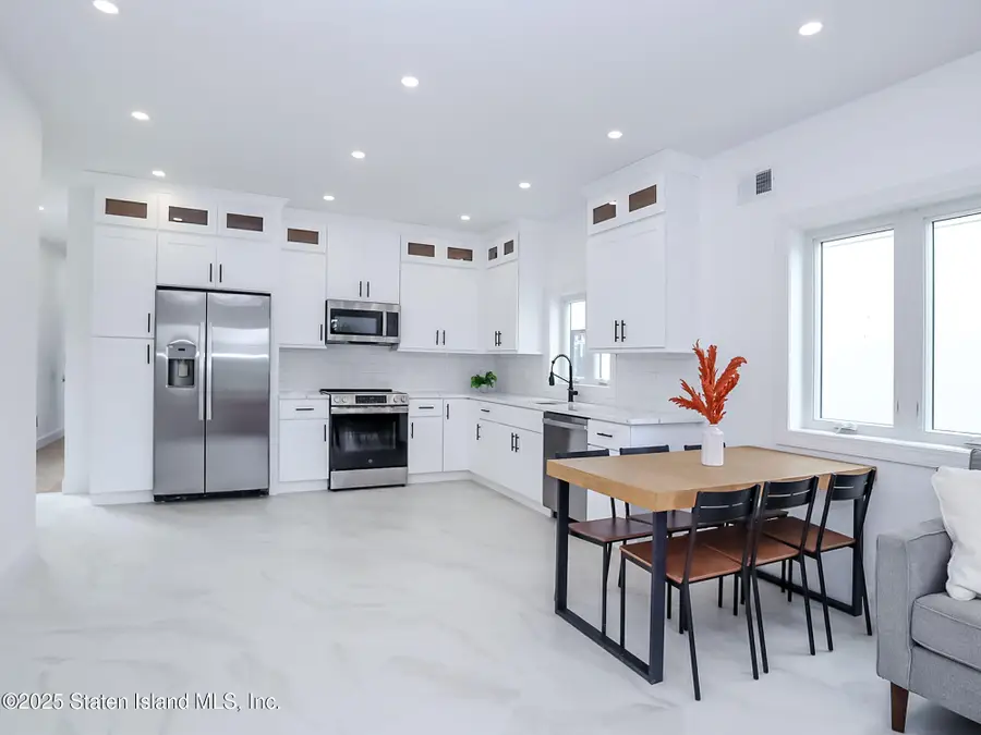 108 Wieland Avenue, Staten Island, NY 10309 - Image #3