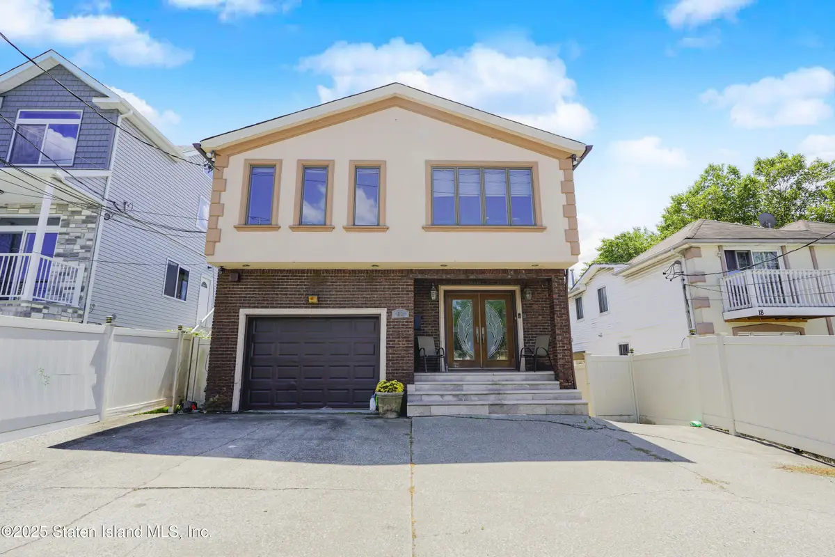 22 Slater Boulevard, Staten Island, NY 10305 - Image #1