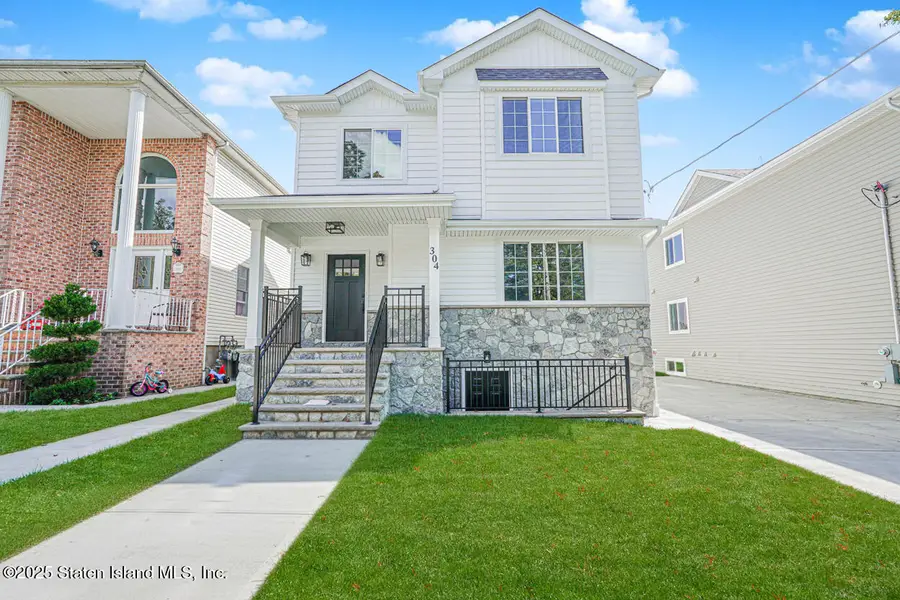 295 Rensselaer Avenue, Staten Island, NY 10312 - Image #2
