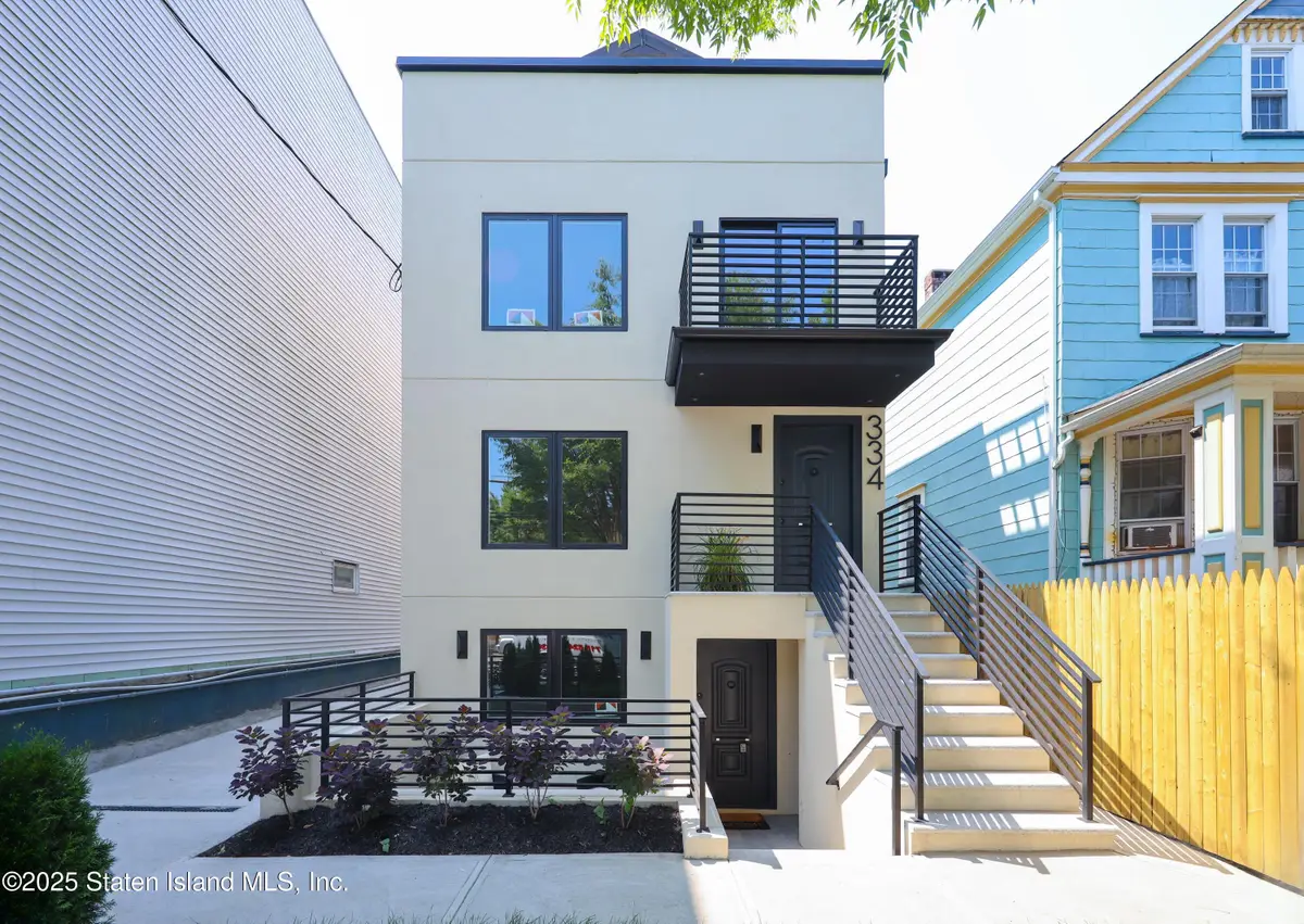 334 Van Duzer Street, Staten Island, NY 10304 - Image #1