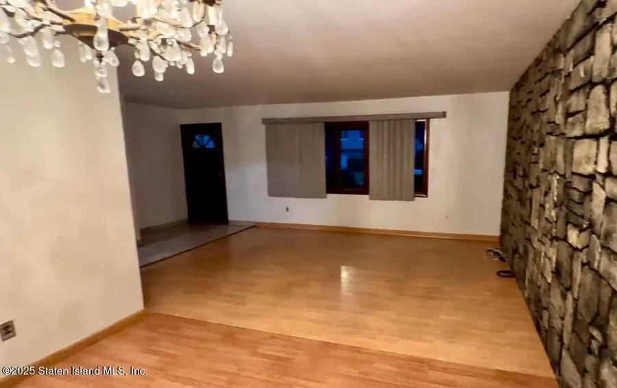 219 Eltingville Blvd, Staten Island, NY 10312 - Image #3