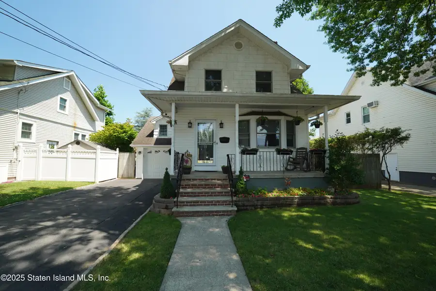 77 Burbank Avenue, Staten Island, NY 10306 - Image #2