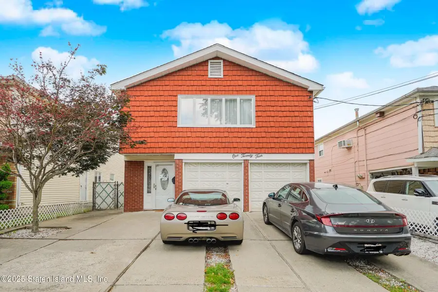 124 Woodbine Avenue, Staten Island, NY 10314 - Image #2
