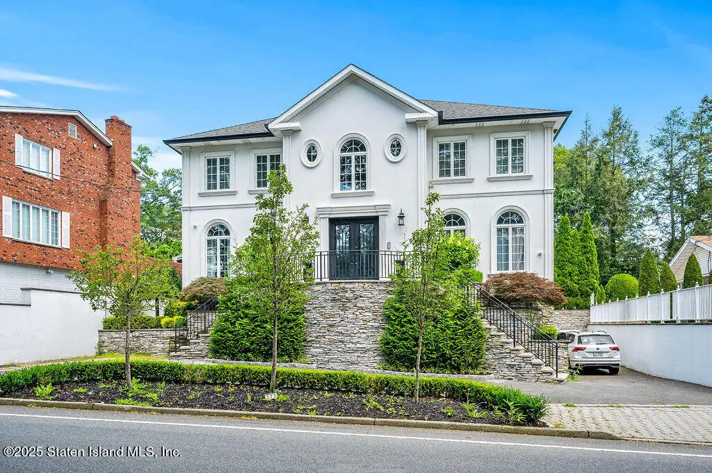 373 Ocean Terrace, Staten Island, NY 10301 - Image #1