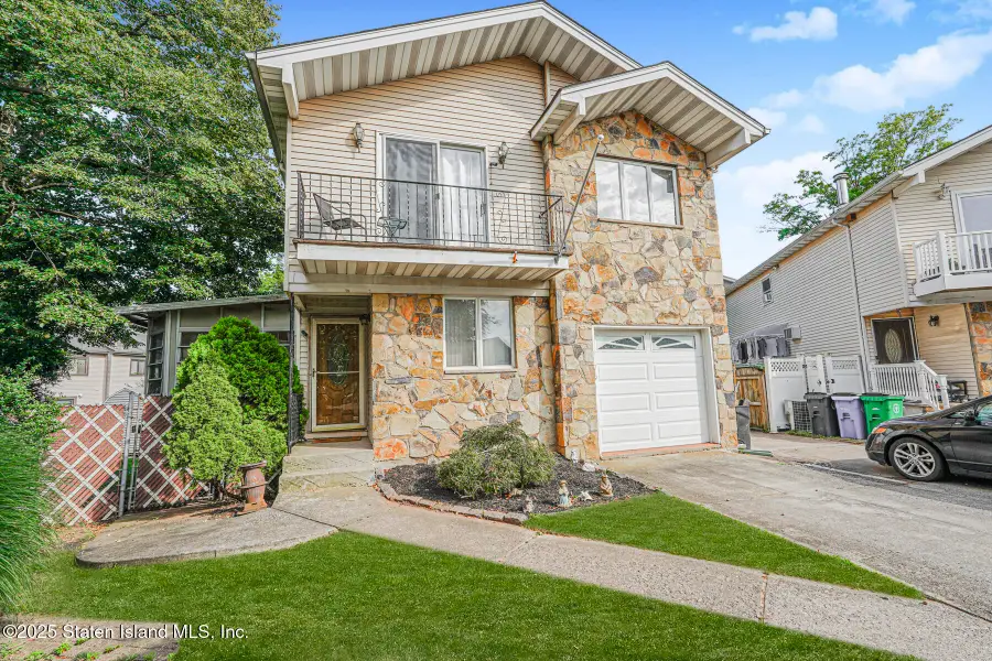 76 Lucille Avenue, Staten Island, NY 10309 - Image #2