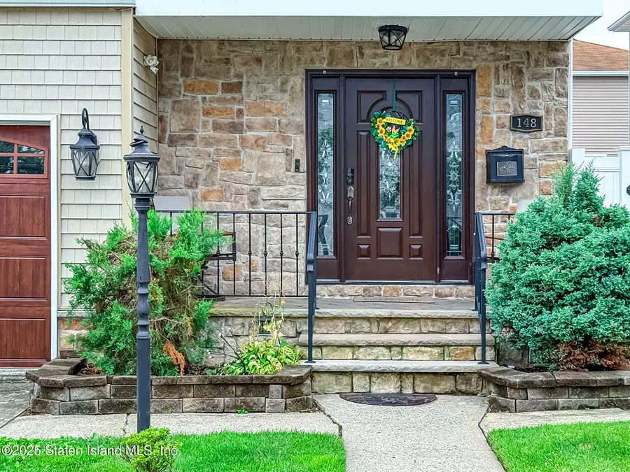 148 Hopkins Avenue, Staten Island, NY 10306 - Image #2