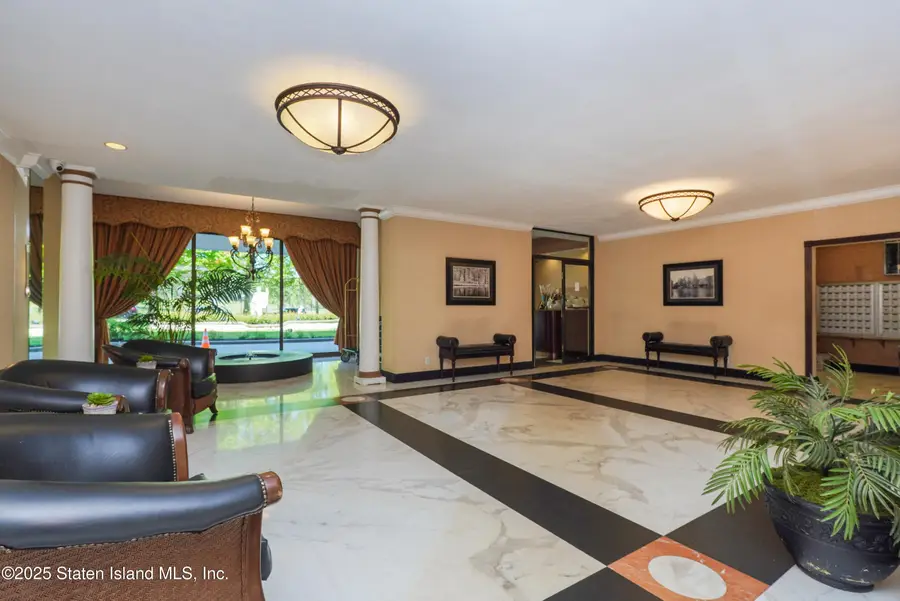 1100 Clove Road #60, Staten Island, NY 10301 - Image #2