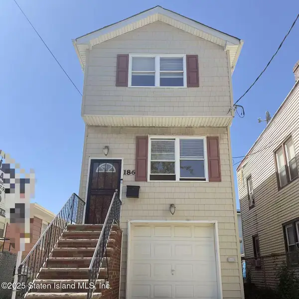 186 Union Avenue, Staten Island, NY 10303