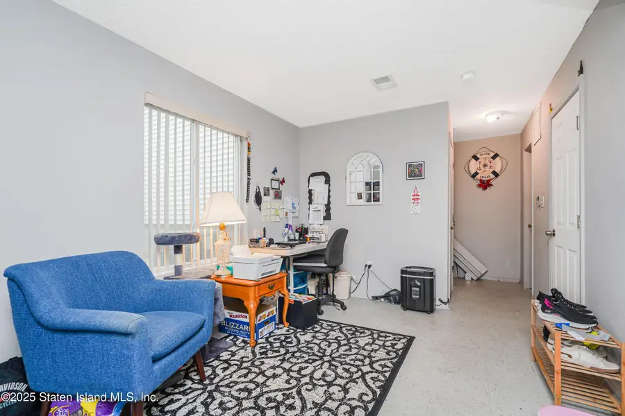 287 Jamie Lane, Staten Island, NY 10312 - Image #3