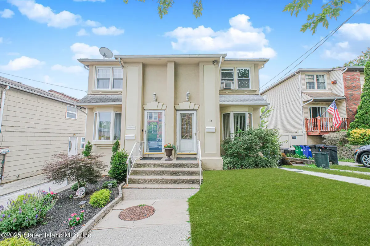 12 Benton Court, Staten Island, NY 10306 - Image #1