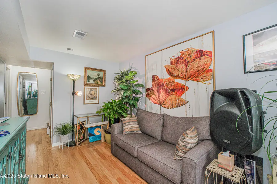 60 Ilyssa Way, Staten Island, NY 10312 - Image #2