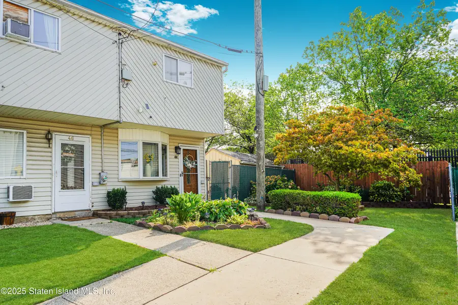 44 Betty Court, Staten Island, NY 10303 - Image #2