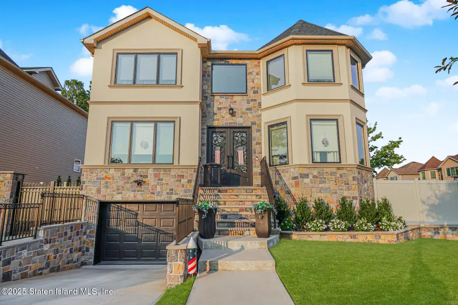 239 Vernon Avenue, Staten Island, NY 10309 - Image #2