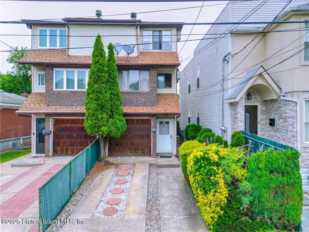 41 Lincoln Avenue, Staten Island, NY 10306 - Image #1
