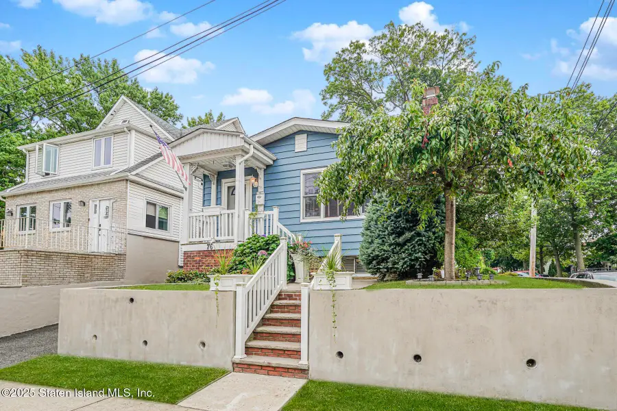 76 Whitman Avenue, Staten Island, NY 10308 - Image #2