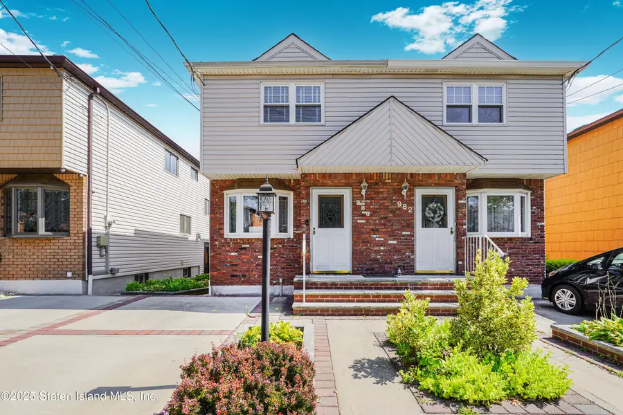 980 Rensselaer Avenue, Staten Island, NY 10309 - Image #3