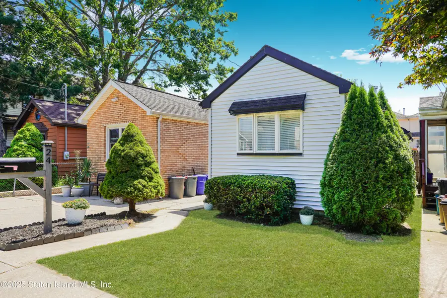 24 Marscher Place, Staten Island, NY 10309 - Image #2
