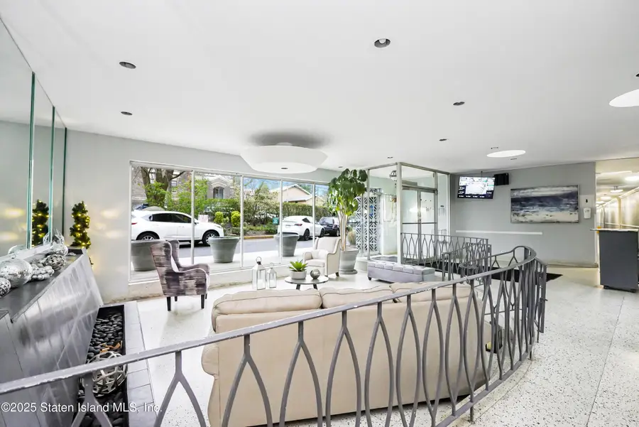 55 Austin Place #5s, Staten Island, NY 10304 - Image #2