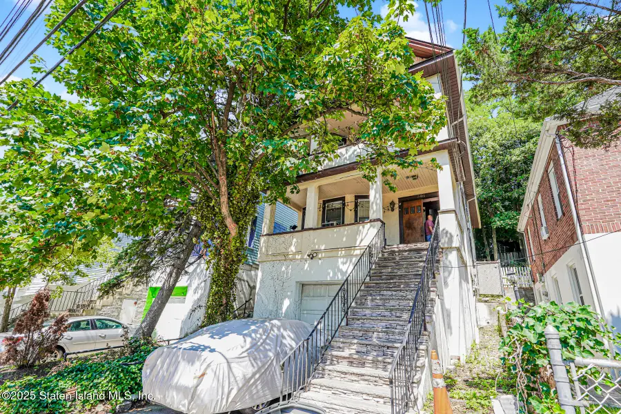 301 Westervelt Avenue, Staten Island, NY 10301 - Image #2