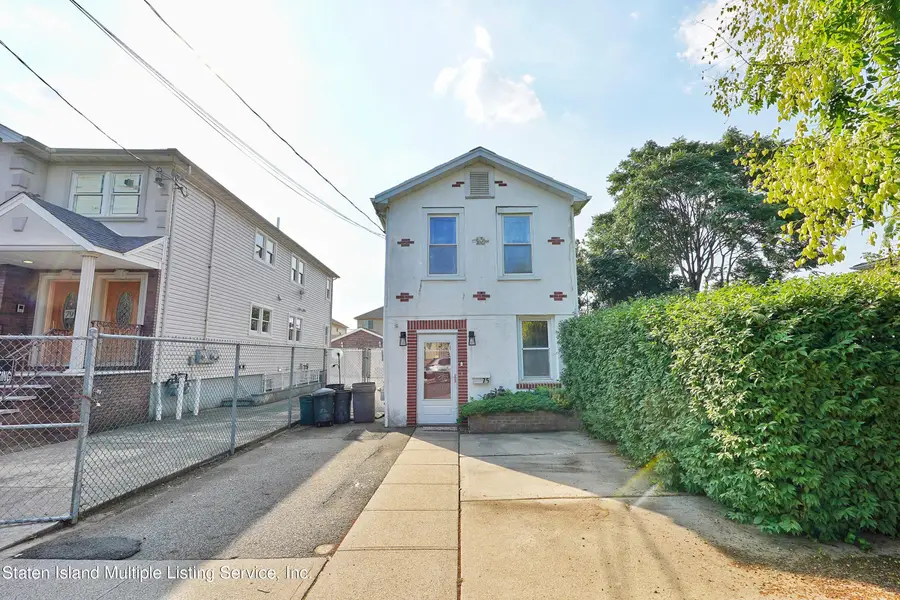 75 Titus Avenue, Staten Island, NY 10306 - Image #3