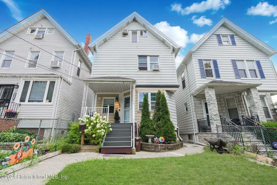 582 Cary Avenue, Staten Island, NY 10310 - Image #2