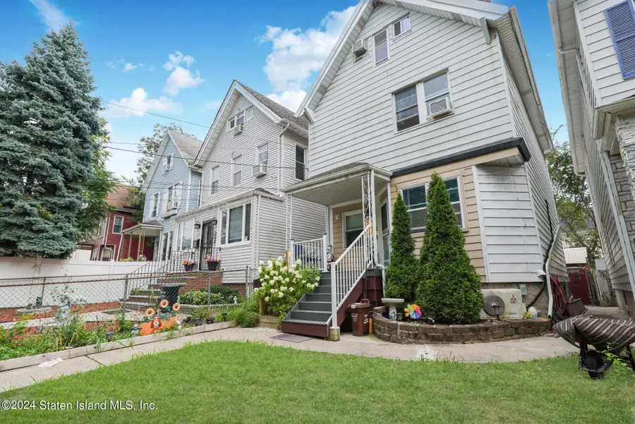 582 Cary Avenue, Staten Island, NY 10310 - Image #3