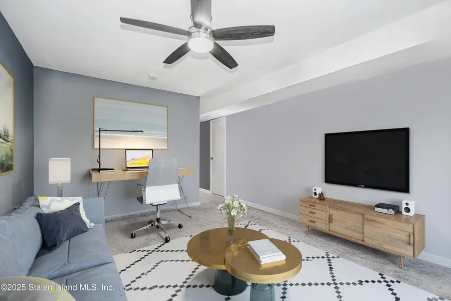 108 Surfside Plaza, Staten Island, NY 10307 - Image #3