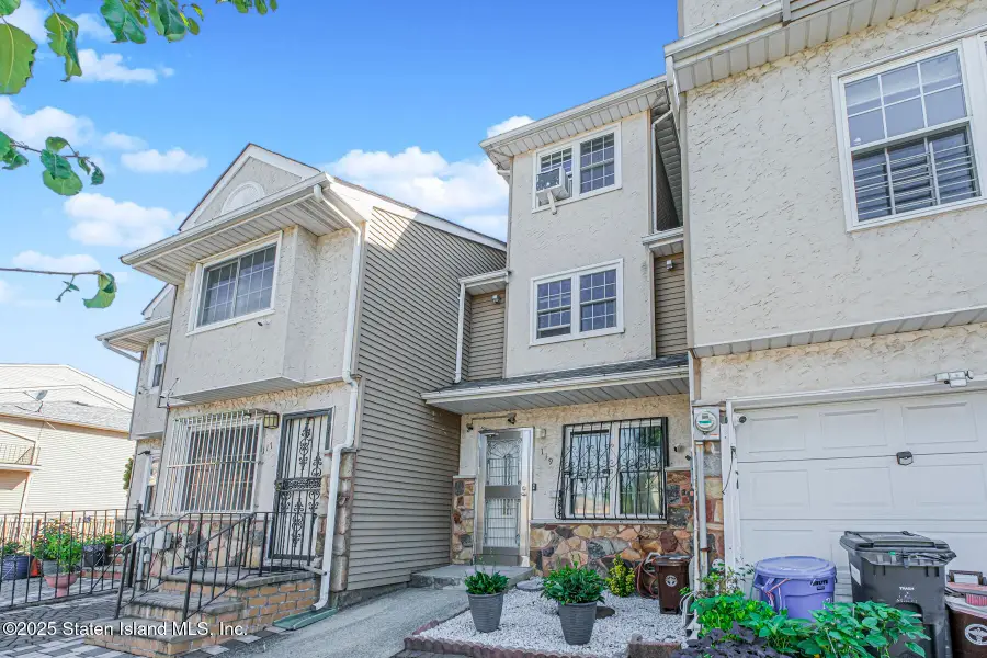 119 Skyline Drive, Staten Island, NY 10304 - Image #2