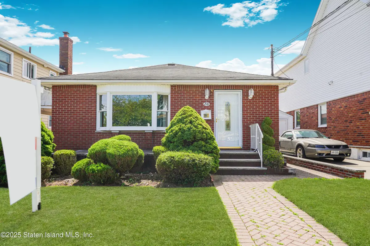 276 Fairbanks Avenue, Staten Island, NY 10306 - Image #1