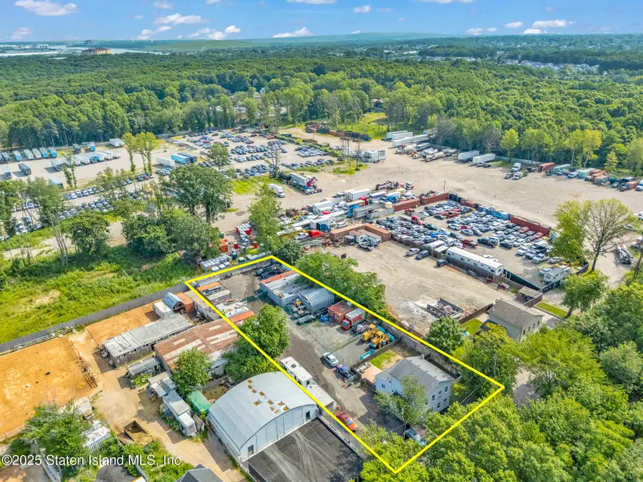 97-99 Englewood Avenue, Staten Island, NY 10309 - Image #2