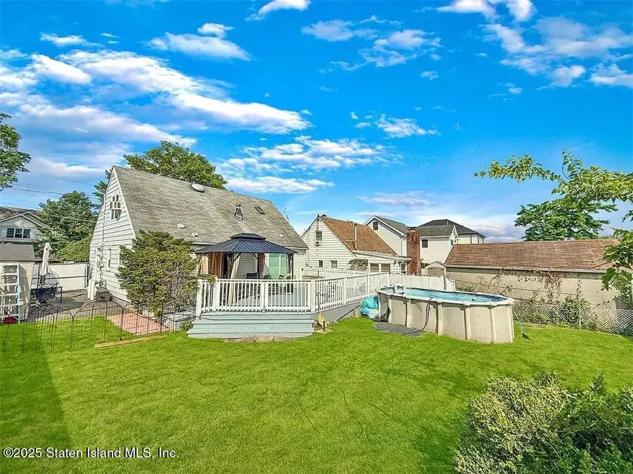 144 Winchester Avenue, Staten Island, NY 10312 - Image #2