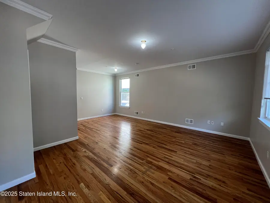 192 Corson Avenue, Staten Island, NY 10301 - Image #3