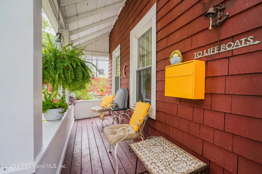 43 Ridgefield Avenue, Staten Island, NY 10304 - Image #2