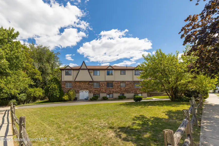 919 Armstrong Avenue, Staten Island, NY 10308 - Image #2