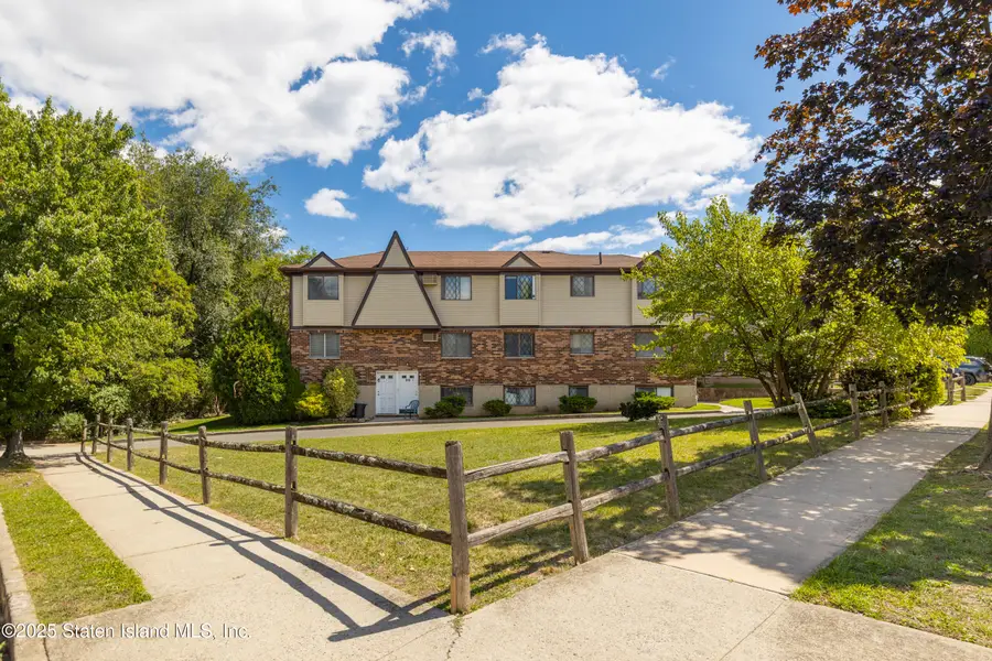919 Armstrong Avenue, Staten Island, NY 10308 - Image #3
