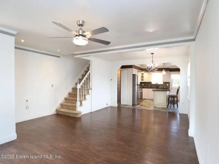 26 Roberts Drive, Staten Island, NY 10306 - Image #2