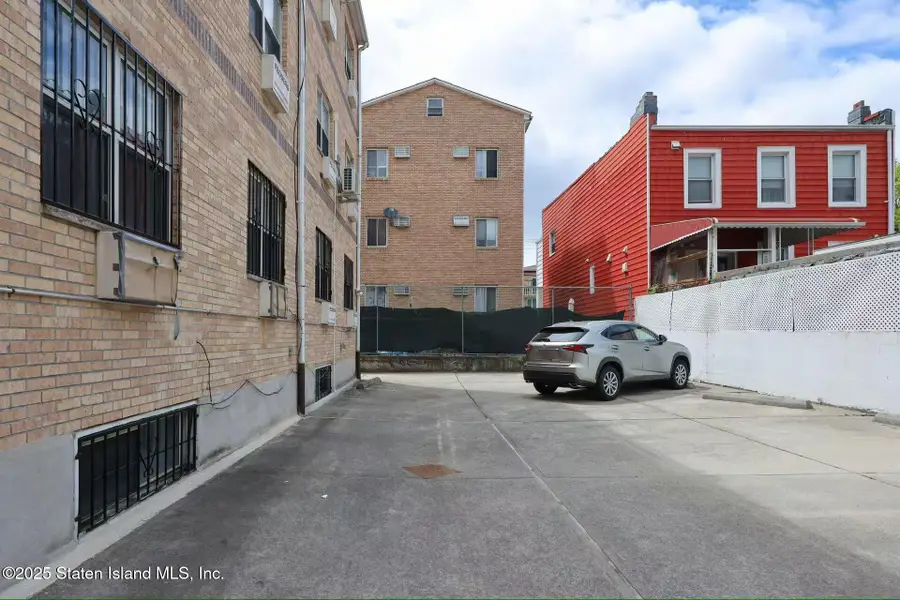 235 Avenue Z #4, Brooklyn, NY 11214 - Image #3