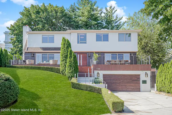 135 Nixon Avenue, Staten Island, NY 10304