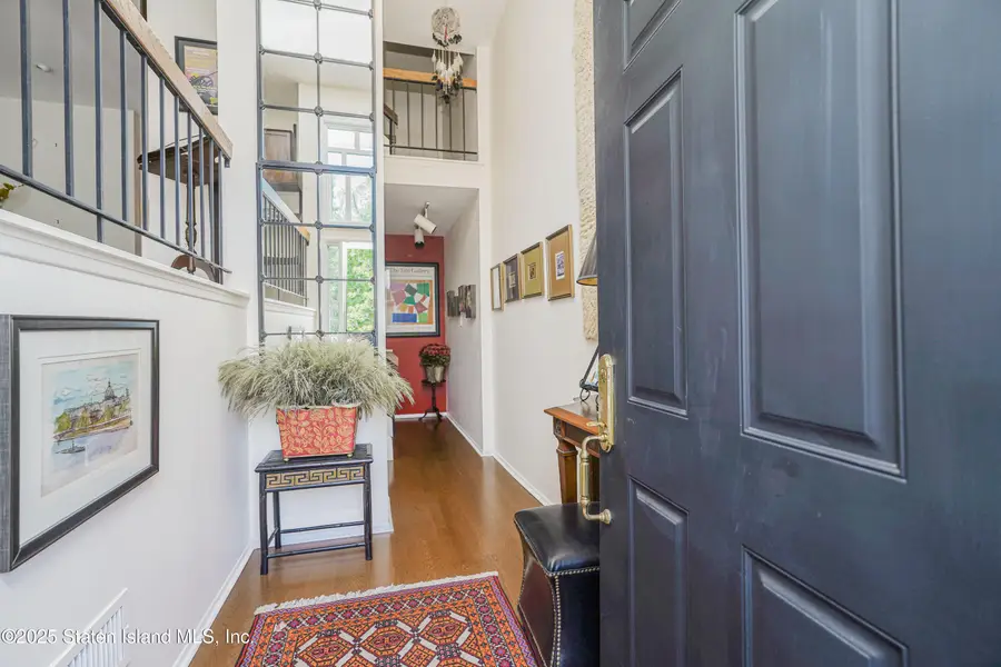 24 Hampton Green, Staten Island, NY 10312 - Image #3