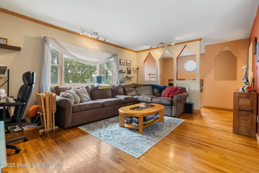 735 Sheldon Avenue, Staten Island, NY 10312 - Image #2