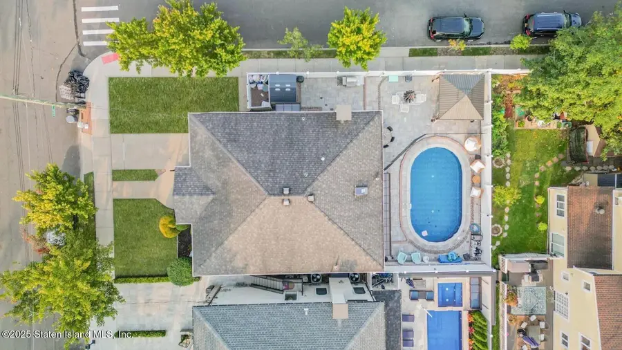 274 Ashland Avenue, Staten Island, NY 10309 - Image #3